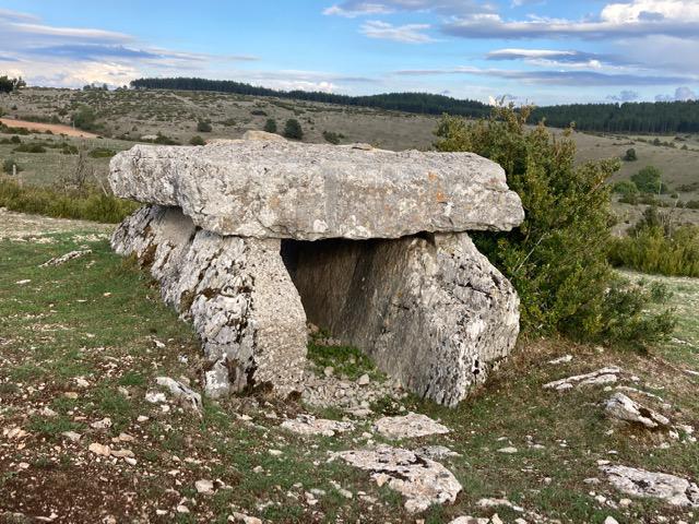 Dolmen de Chamblon
